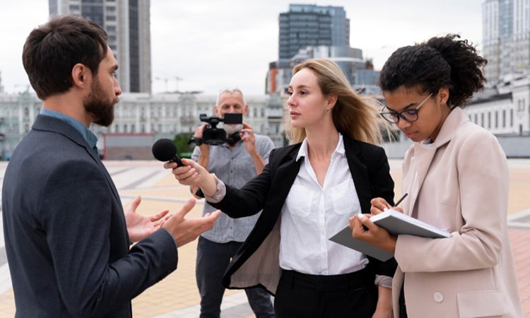Establish Powerful Relationships with Editors and Journalists