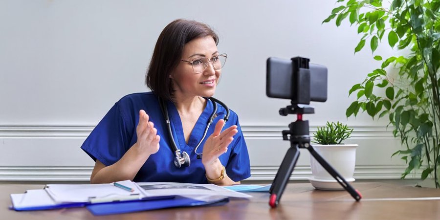 collaborate-with-medical-influencers